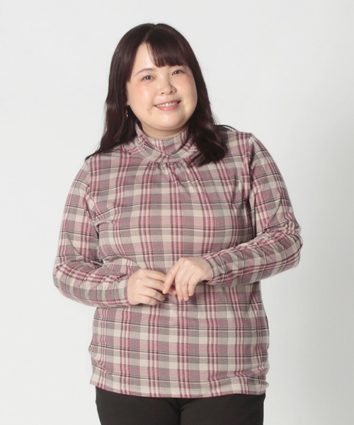 MB mint breeze（エムビーミントブリーズ）の「【大きいサイズ】プレスウォーム　プリント　タートルネック　カットソー（Tシャツ/カットソー・レディース・ベージュ/ライトグレー/アイボリー/オフホワイト・3L/L/4L/LL）」の4枚目の写真