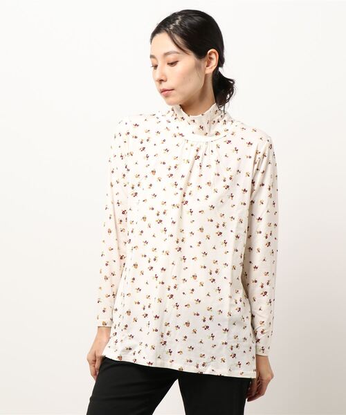 MB mint breeze（エムビーミントブリーズ）の「【大きいサイズ】プレスウォーム　プリント　タートルネック　カットソー（Tシャツ/カットソー・レディース・ベージュ/ライトグレー/アイボリー/オフホワイト・3L/L/4L/LL）」の15枚目の写真