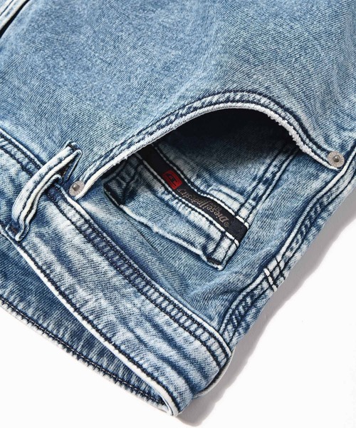 DIESEL（ディーゼル）の「DIESEL (ディーゼル) KROOLEY JoggJeans ダメージ加工 ジョグジーンズ（デニムパンツ・メンズ・ブルー・31inch）」の7枚目の写真