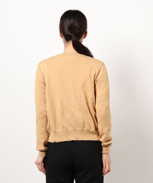 NATURAL BEAUTY BASIC(ナチュラルビューティーベーシック)の「オーガニックコットンファインハイゲージ(カーディガン/ボレロ・レディース・ブラック/オフホワイト/ベージュ/イエロー/ピンク/ライトグリーン/オレンジ/ブルー/カーキ・MEDIUM)」の10枚目の写真