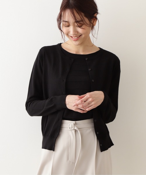 NATURAL BEAUTY BASIC(ナチュラルビューティーベーシック)の「オーガニックコットンファインハイゲージ(カーディガン/ボレロ・レディース・ブラック/オフホワイト/ベージュ/イエロー/ピンク/ライトグリーン/オレンジ/ブルー/カーキ・MEDIUM)」の3枚目の写真