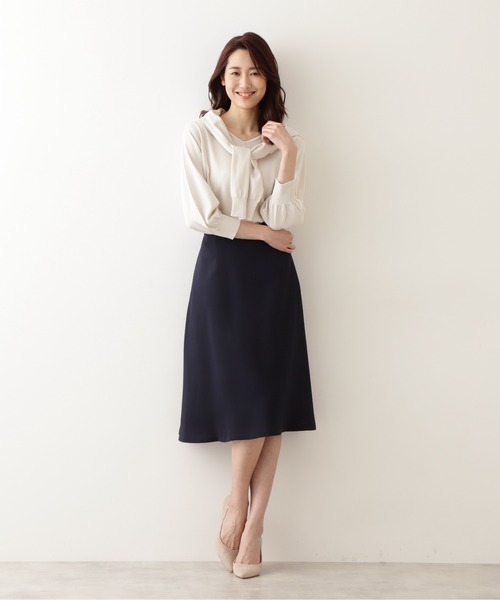 NATURAL BEAUTY BASIC(ナチュラルビューティーベーシック)の「オーガニックコットンファインハイゲージ(カーディガン/ボレロ・レディース・ブラック/オフホワイト/ベージュ/イエロー/ピンク/ライトグリーン/オレンジ/ブルー/カーキ・MEDIUM)」の12枚目の写真