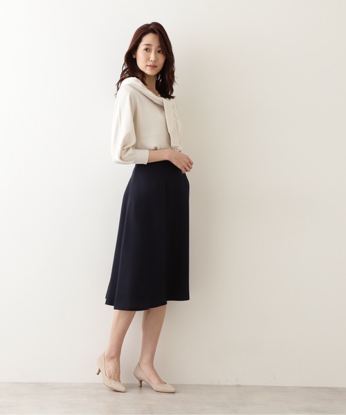 NATURAL BEAUTY BASIC(ナチュラルビューティーベーシック)の「オーガニックコットンファインハイゲージ(カーディガン/ボレロ・レディース・ブラック/オフホワイト/ベージュ/イエロー/ピンク/ライトグリーン/オレンジ/ブルー/カーキ・MEDIUM)」の13枚目の写真