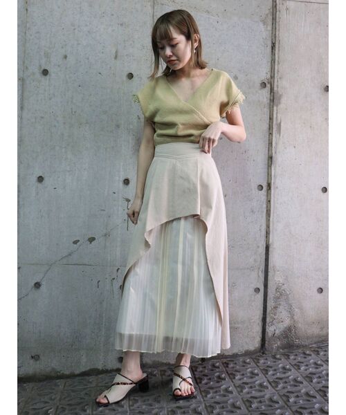 MURUA（ムルーア）の「モードパイピングサンダル（サンダル・レディース・ブラック/ブラウン・35/36/37）」の21枚目の写真