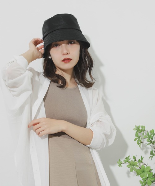 SENSE OF PLACE by URBAN RESEARCH（センスオブプレイスバイアーバンリサーチ）の「シアーランプシェードハット（ハット・レディース・ベージュ/ブラウン/ブラック・ONE）」の2枚目の写真