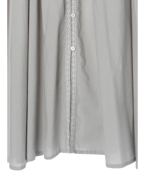 earth music&ecology(アースミュージックアンドエコロジー)の「クロスステッチワンピース *(ワンピース・レディース・ベージュ/オフホワイト/サックスブルー/モカ・FREE)」の18枚目の写真