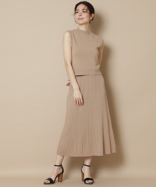 N.(N. Natural Beauty Basic)(エヌエヌナチュラルビューティーベーシック)の「◆透かし柄ニットセットアップ(ワンピース・レディース・ベージュ/イエロー/ブルーグレー・MEDIUM)」の6枚目の写真