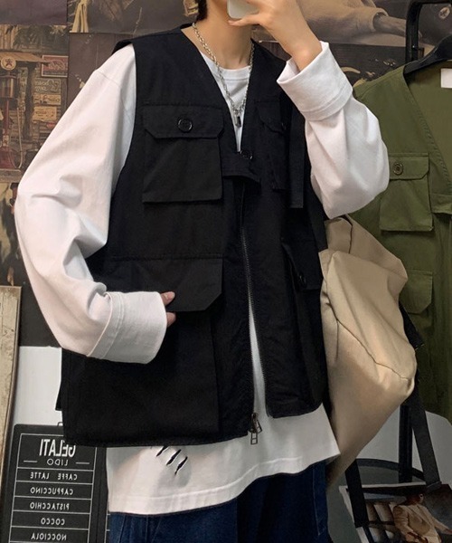 ACT（アクト）の「【ACT -fascination design-】ボタンポケットベスト フィッシングベスト（ベスト・メンズ・ブラック/カーキ・M/L/XL）」の5枚目の写真