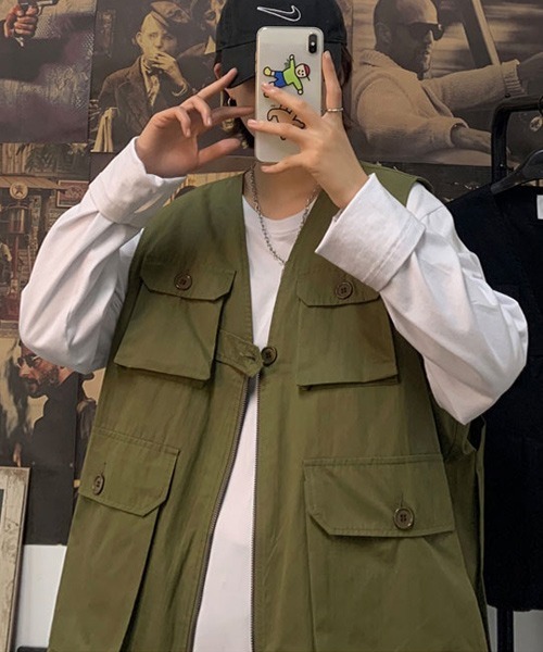 ACT（アクト）の「【ACT -fascination design-】ボタンポケットベスト フィッシングベスト（ベスト・メンズ・ブラック/カーキ・M/L/XL）」の14枚目の写真