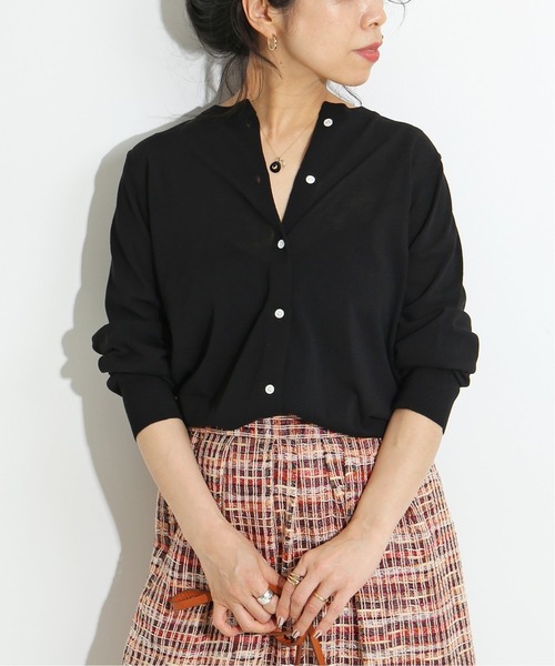 IENA LA BOUCLE(イエナラブークル)の「IENA LA BOUCLE PLATINO クルーネックカーディガン◆(カーディガン/ボレロ・レディース・ブラウン系その他/ブラック/グレー・FREE)」の2枚目の写真