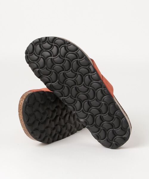 penta（ペンタ）の「PENTA/別注スエードクロストングサンダル（サンダル・レディース・グレー系その他4/ブラック/レッド/カーキ・38/37/36）」の6枚目の写真