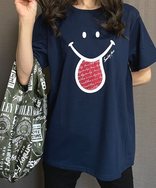 GGD(ジージーディー)の「エコバック付きSMILEYFACEスマイル半袖Tシャツ(Tシャツ/カットソー・メンズ・ホワイト系その他2/グレー/ブラック系その他2/ブラック/ホワイト/ピンク/イエロー/ネイビー系1・L/M/LL)」の6枚目の写真