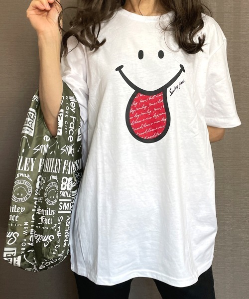 GGD(ジージーディー)の「エコバック付きSMILEYFACEスマイル半袖Tシャツ(Tシャツ/カットソー・メンズ・ホワイト系その他2/グレー/ブラック系その他2/ブラック/ホワイト/ピンク/イエロー/ネイビー系1・L/M/LL)」の1枚目の写真