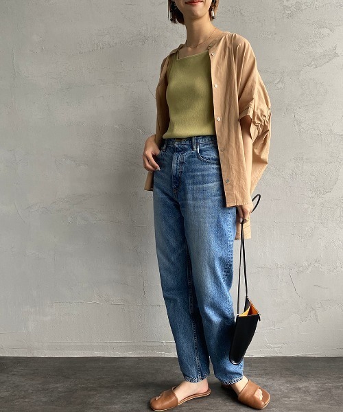 JF Ready Made（ジェイエフレディメイド）の「[Jf Ready Made/ジェイエフレディメイド] コットンローン ノーカラーバックギャザーオーバーシャツブラウス（シャツ/ブラウス・レディース・ベージュ/オフホワイト/ストライプ・F）」の4枚目の写真