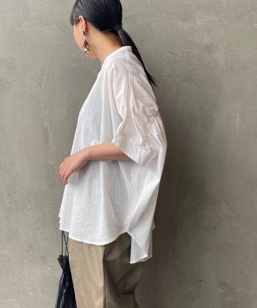 JF Ready Made（ジェイエフレディメイド）の「[Jf Ready Made/ジェイエフレディメイド] コットンローン ノーカラーバックギャザーオーバーシャツブラウス（シャツ/ブラウス・レディース・ベージュ/オフホワイト/ストライプ・F）」の20枚目の写真