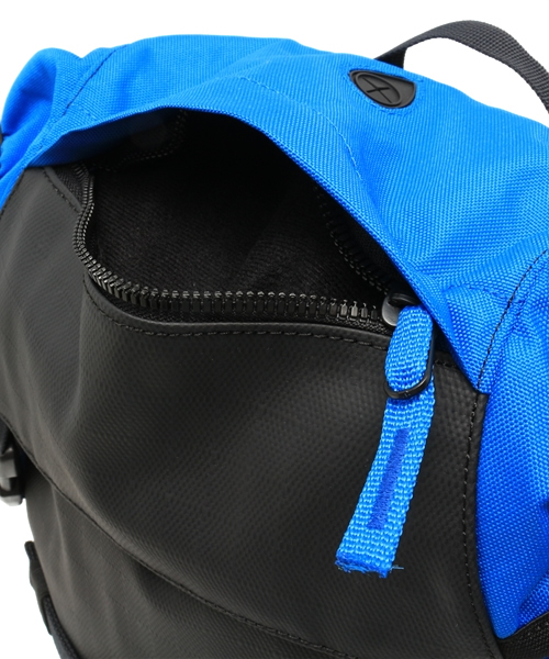 NIXON（ニクソン）の「NIXON BACKPACK LANDLOCK 2（バックパック/リュック・メンズ・レッド/ブルー・ONE SIZE）」の8枚目の写真