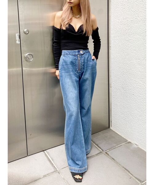 GYDA(ジェイダ)の「フロントZIPデザインフレアデニムパンツ(デニムパンツ・レディース・インディゴブルー/ブルー・SMALL/MEDIUM)」の9枚目の写真