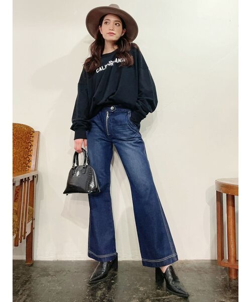 GYDA(ジェイダ)の「フロントZIPデザインフレアデニムパンツ(デニムパンツ・レディース・インディゴブルー/ブルー・SMALL/MEDIUM)」の14枚目の写真