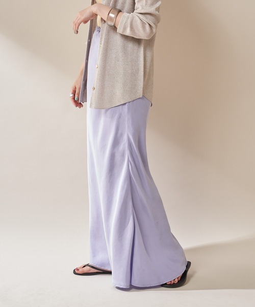 SHENERY（シーナリー）の「フィブリルツイルマーメイドスカート（スカート・レディース・ボルドー/ラベンダー/ライトピンク・38/36）」の4枚目の写真