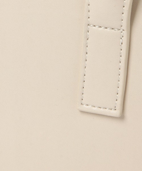 LOWRYS FARM(ローリーズファーム)の「2WAYミニボストンバッグ 958286(ボストンバッグ・レディース・ブラック/ダークブラウン/アイボリー・FREE)」の21枚目の写真