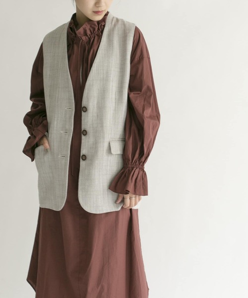 KBF（ケイビーエフ）の「ヘリンボンBIGベスト（ベスト・レディース・ブラック/アイボリー/ベージュ系その他・ONE）」の3枚目の写真