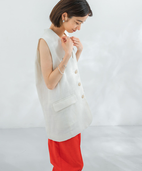 KBF（ケイビーエフ）の「ヘリンボンBIGベスト（ベスト・レディース・ブラック/アイボリー/ベージュ系その他・ONE）」の2枚目の写真