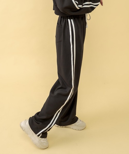 RASVOA(ラスボア)の「【セットアップ着用可】2ラインストレートパンツ(その他パンツ・レディース・グリーン/グレー/ブラック・FREE)」の10枚目の写真