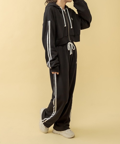 RASVOA(ラスボア)の「【セットアップ着用可】2ラインストレートパンツ(その他パンツ・レディース・グリーン/グレー/ブラック・FREE)」の6枚目の写真