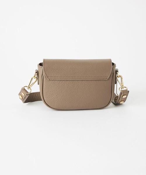 LAURA DI MAGGIO（ローラディマッジオ）の「＜LAURA DI MAGGIO（ラウラ ディ マッジオ）＞ ベルトフラップ ミニ ショルダーバッグ（ショルダーバッグ・レディース・ブラック/モカ/ライトピンク・FREE）」の5枚目の写真