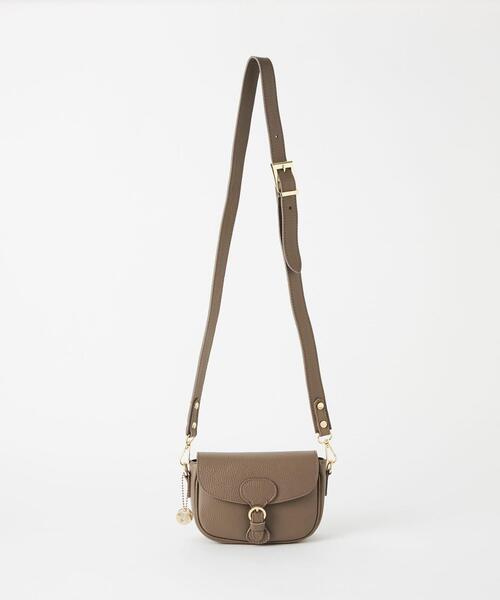 LAURA DI MAGGIO（ローラディマッジオ）の「＜LAURA DI MAGGIO（ラウラ ディ マッジオ）＞ ベルトフラップ ミニ ショルダーバッグ（ショルダーバッグ・レディース・ブラック/モカ/ライトピンク・FREE）」の6枚目の写真