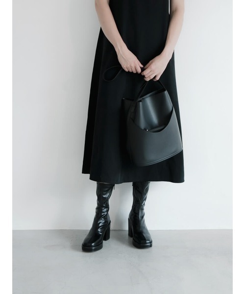 Ayla（アイラ）の「bucket shoulder bag（ショルダーバッグ・レディース・ブラック・FREE）」の6枚目の写真