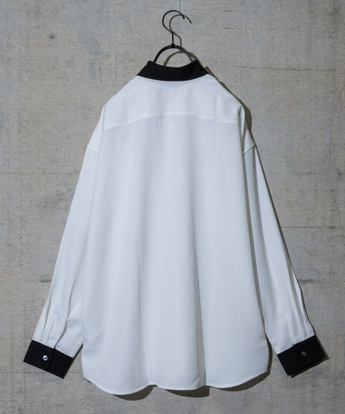 Limited Line Naive Magic(リミテッドラインナイーブマジック)の「【a】ナチュラルストレッチ ルーズサイズ クレリックシャツ(シャツ/ブラウス・メンズ・チャコールグレー/マルチ/ブラウン/ワイン/ブラック/ベージュ系その他/ホワイト/ブルー/グリーン・LARGE/MEDIUM/X-LARGE)」の10枚目の写真