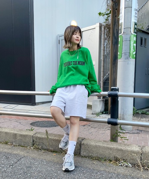 WHO'S WHO gallery（フーズフーギャラリー）の「PERVERTカレッジロンT（Tシャツ/カットソー・レディース・ブラック/ブラウン/オフホワイト/グリーン/オートミール・FREE）」の20枚目の写真