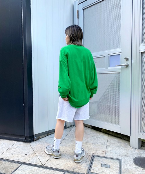 WHO'S WHO gallery（フーズフーギャラリー）の「PERVERTカレッジロンT（Tシャツ/カットソー・レディース・ブラック/ブラウン/オフホワイト/グリーン/オートミール・FREE）」の6枚目の写真