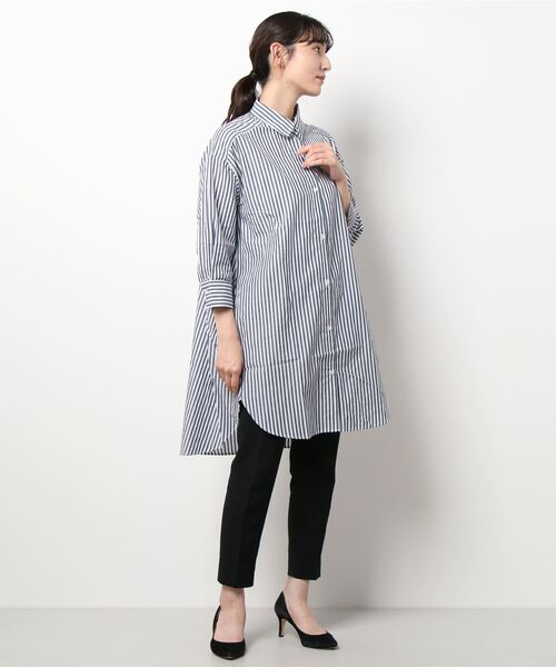 BELLUNA（ベルーナ）の「バックタック使いロングシャツワンピース（シャツワンピース・レディース・ストライプ/チェック・MEDIUM/LARGE/X-LARGE）」の11枚目の写真