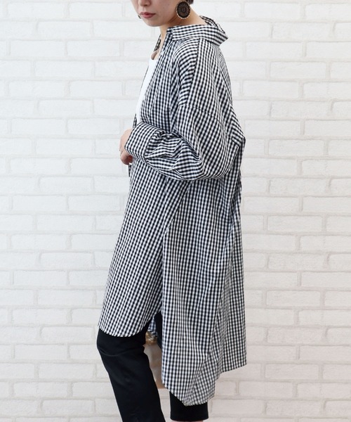 BELLUNA（ベルーナ）の「バックタック使いロングシャツワンピース（シャツワンピース・レディース・ストライプ/チェック・MEDIUM/LARGE/X-LARGE）」の9枚目の写真