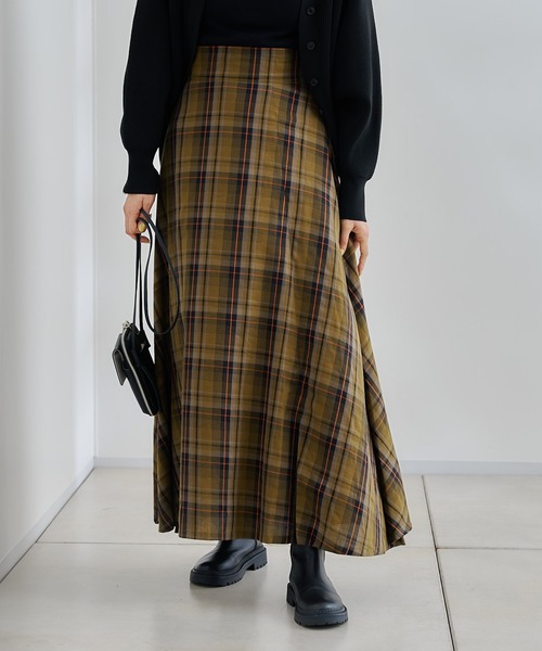DouDou（ドゥドゥ）の「チェックフレアスカート（スカート・レディース・カーキ/ネイビー・FREE）」の12枚目の写真