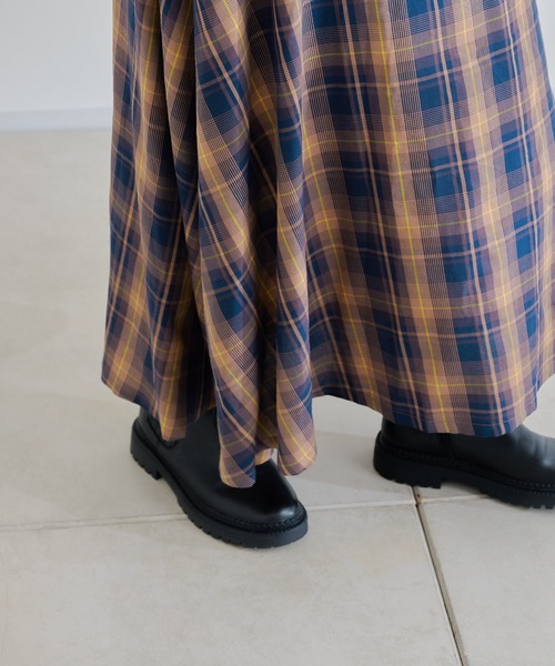 DouDou（ドゥドゥ）の「チェックフレアスカート（スカート・レディース・カーキ/ネイビー・FREE）」の15枚目の写真