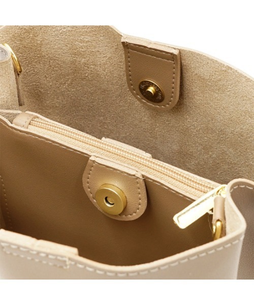 flower(フラワー)の「クラシックバケットバッグ(ショルダーバッグ・レディース・ピンク/ベージュ/グレー・FREE)」の12枚目の写真