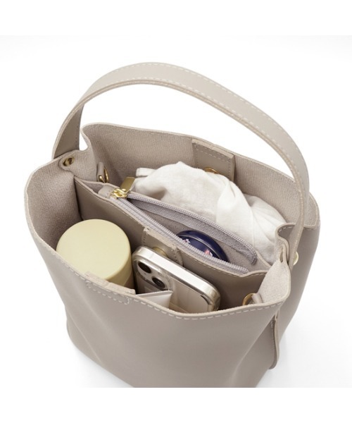 flower(フラワー)の「クラシックバケットバッグ(ショルダーバッグ・レディース・ピンク/ベージュ/グレー・FREE)」の7枚目の写真