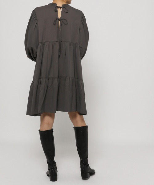 mysty woman（ミスティウーマン）の「バックリボンミニワンピース 238852（ワンピース・レディース・マスタード/グレー系その他/ブラウン系その他/チャコール・FREE）」の7枚目の写真