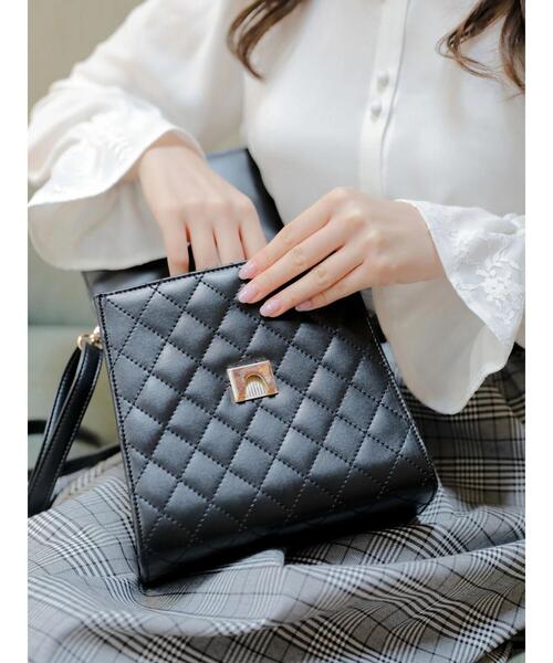 Areeam（アリーム）の「パールハンドルキルティングバッグ（ショルダーバッグ・レディース・ブラック・FREE）」の18枚目の写真