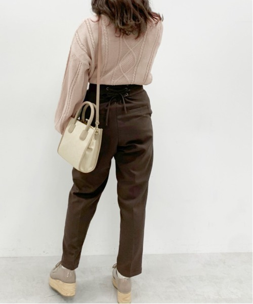 OLIVE des OLIVE（オリーブデオリーブ）の「【WEB限定】花のあるケーブルニット（ニット/セーター・レディース・オフホワイト/ベージュ/サックスブルー・FREE）」の12枚目の写真