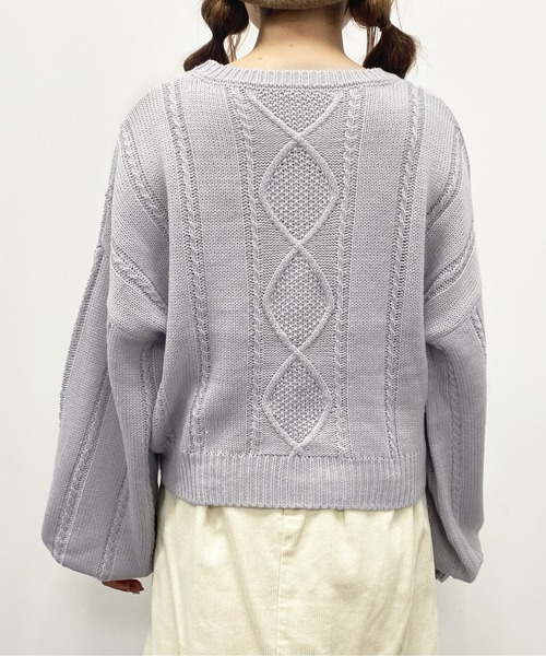 OLIVE des OLIVE（オリーブデオリーブ）の「【WEB限定】花のあるケーブルニット（ニット/セーター・レディース・オフホワイト/ベージュ/サックスブルー・FREE）」の15枚目の写真