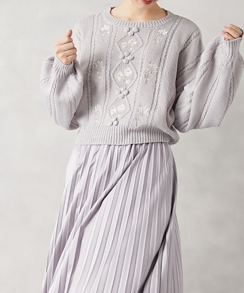 OLIVE des OLIVE（オリーブデオリーブ）の「【WEB限定】花のあるケーブルニット（ニット/セーター・レディース・オフホワイト/ベージュ/サックスブルー・FREE）」の20枚目の写真