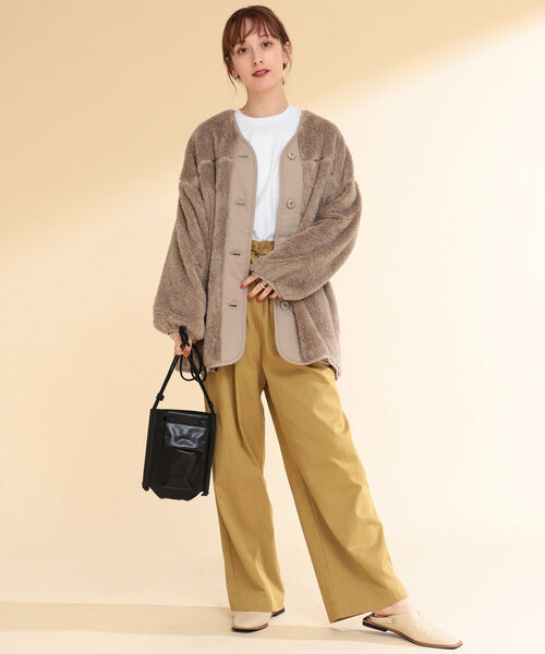 Ray BEAMS(レイビームス)の「Ray BEAMS / ボア フリース ビッグ カーディガン(カーディガン/ボレロ・レディース・ブラック/ベージュ/オフホワイト・ONE SIZE)」の21枚目の写真