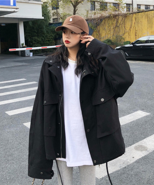 emi+（エミプラス）の「BIGシルエットハイネックジャケット（ミリタリージャケット・レディース・グリーン/ブラック・FREE）」の15枚目の写真