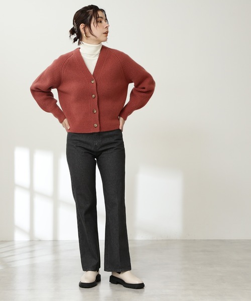 N.(N. Natural Beauty Basic)(エヌエヌナチュラルビューティーベーシック)の「◆ハミルトン カーディガン(カーディガン/ボレロ・レディース・オフホワイト/スミクロ/ベージュ/グリーン/レッド・MEDIUM)」の9枚目の写真