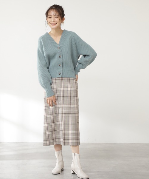 N.(N. Natural Beauty Basic)(エヌエヌナチュラルビューティーベーシック)の「◆ハミルトン カーディガン(カーディガン/ボレロ・レディース・オフホワイト/スミクロ/ベージュ/グリーン/レッド・MEDIUM)」の12枚目の写真