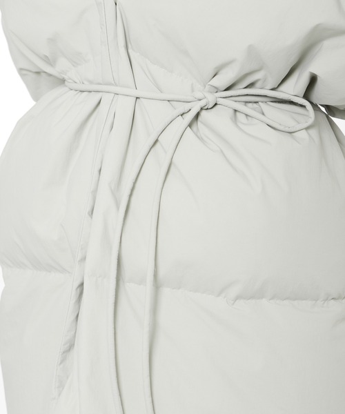 DRWCYS（ドロシーズ）の「ワイドダウンストール（ストール/ショール・レディース・ブラック/グレー・FREE）」の4枚目の写真